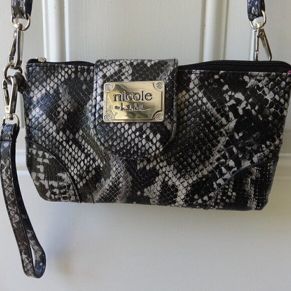 Nicole by Nicole Miller purse, snakeskin pattern cross body, pink interior, snap - Picture 1 of 15